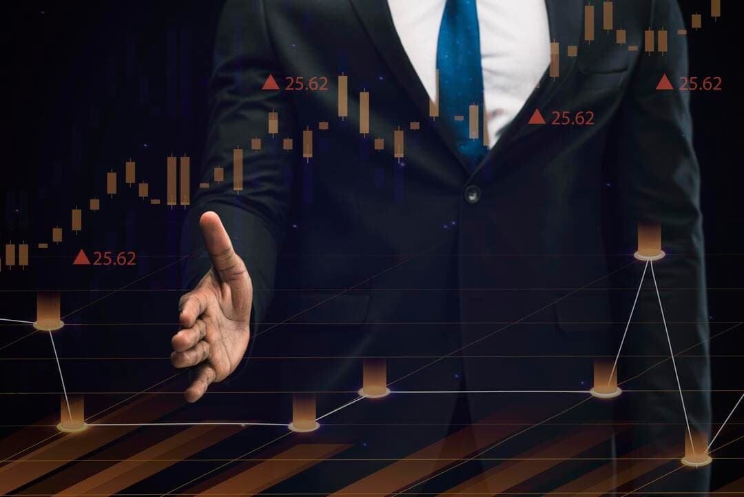 استراتيجيات وقوانين العرض والطلب