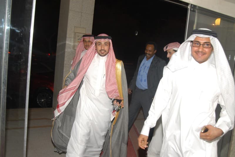 الأمير نايف بن فهد آل سعود يشرف أمسية "نادي خبراء المال" وحفل شركة FXSOL الأمريكية بالرياض